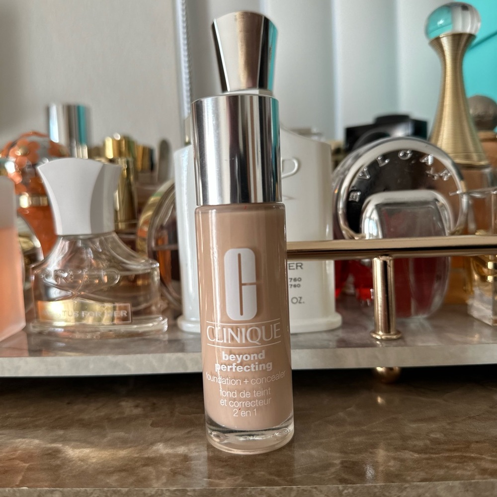 clinique foundation